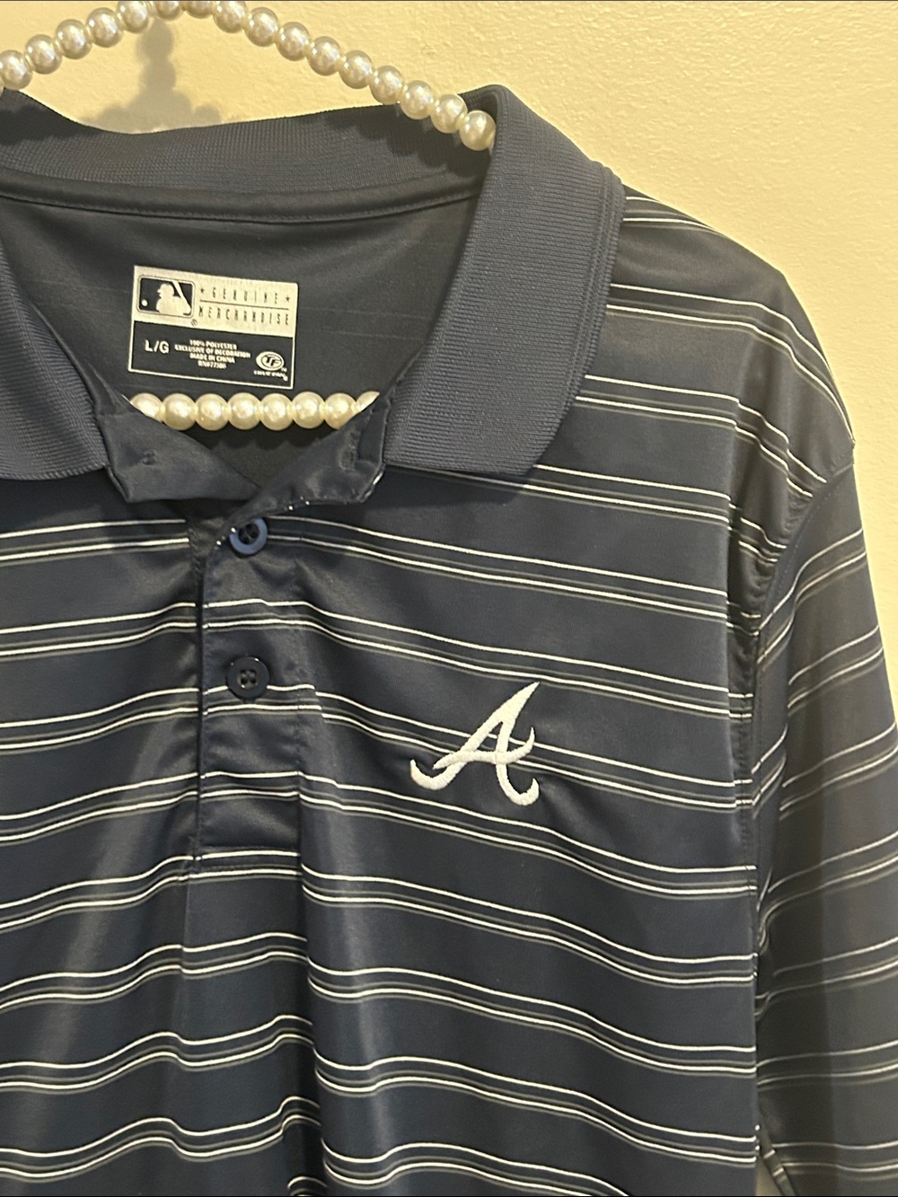 MLB Genuine Merchandise Atlanta Braves Striped Polo Shirt Large Navy